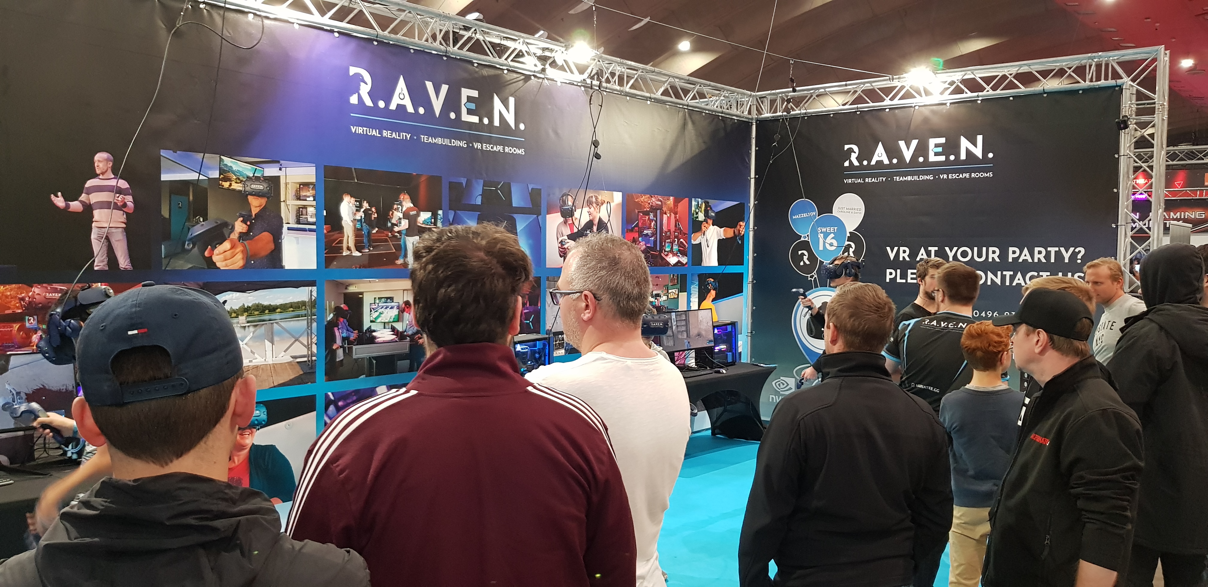 raven gameforce vr escape room stand
